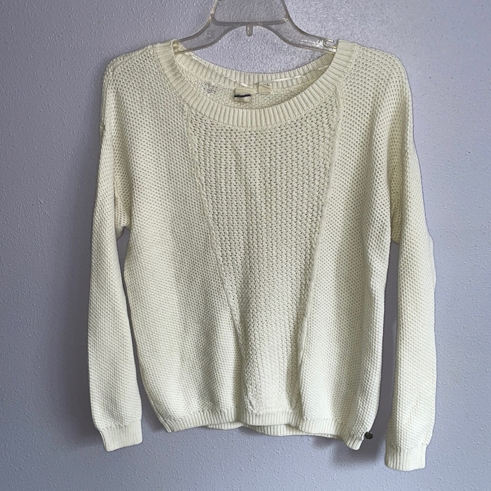 White roxy sweater